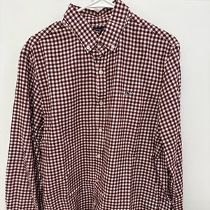 Vineyard Vines Button-up Size M